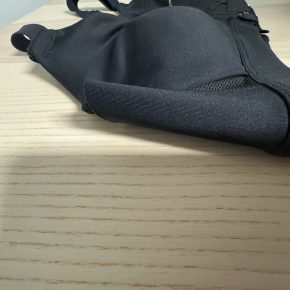 Nike Alpha Bra Size Xl - Picture 3 of 5